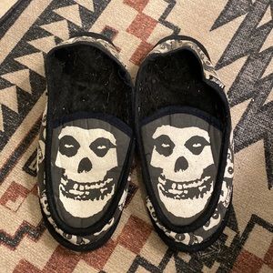 Misfits slippers house shoes
